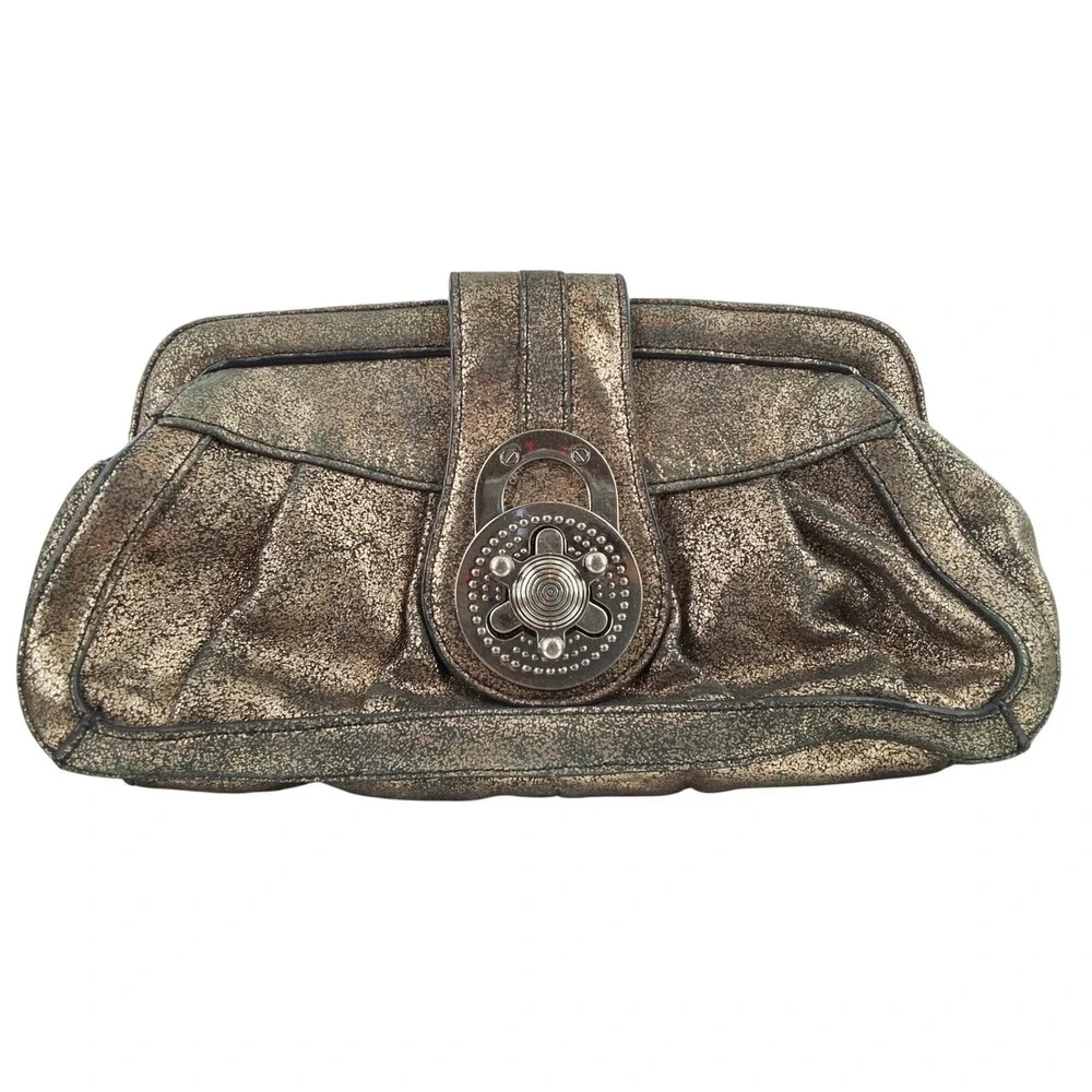 Steven by Steve Madden Lady Unique Lock Clutch Bronze Metallic‎ Crackled